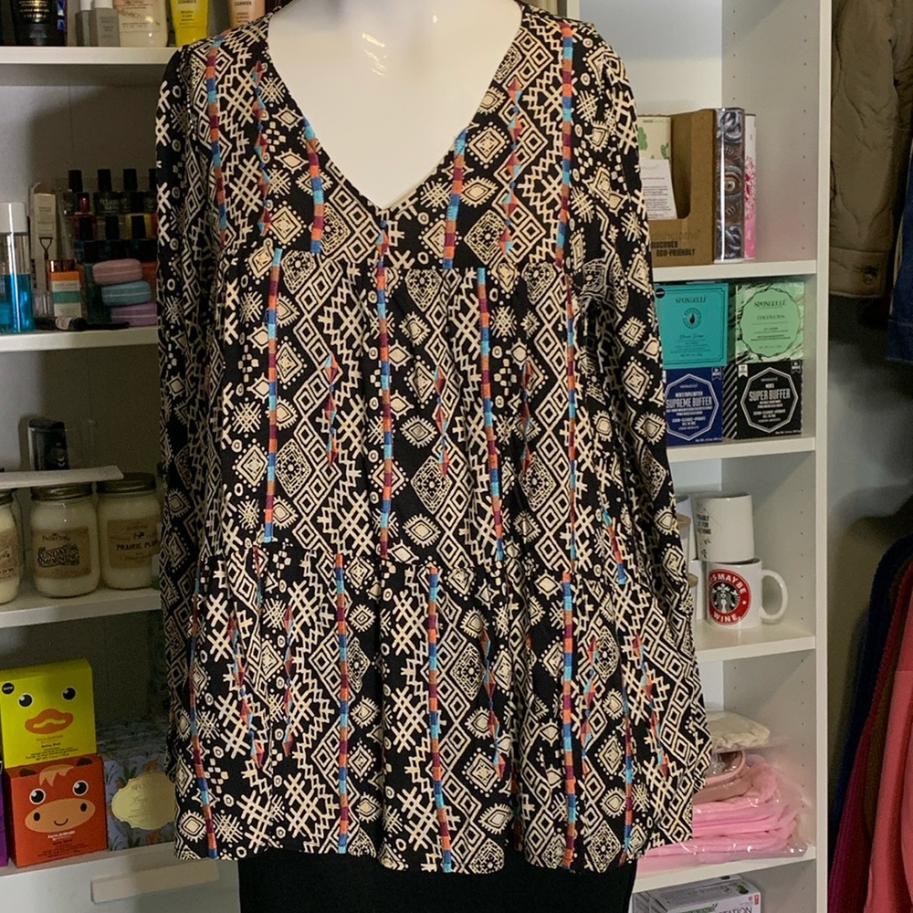 Savanna Jane Embroidered Top